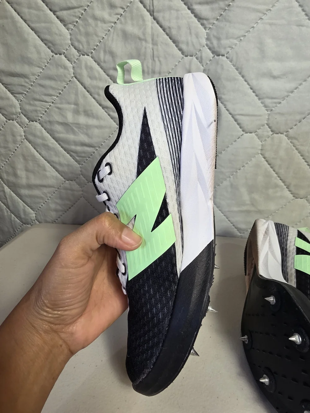 New Balance FuelCell Flite-D Mens Size 6.5 Black White Green